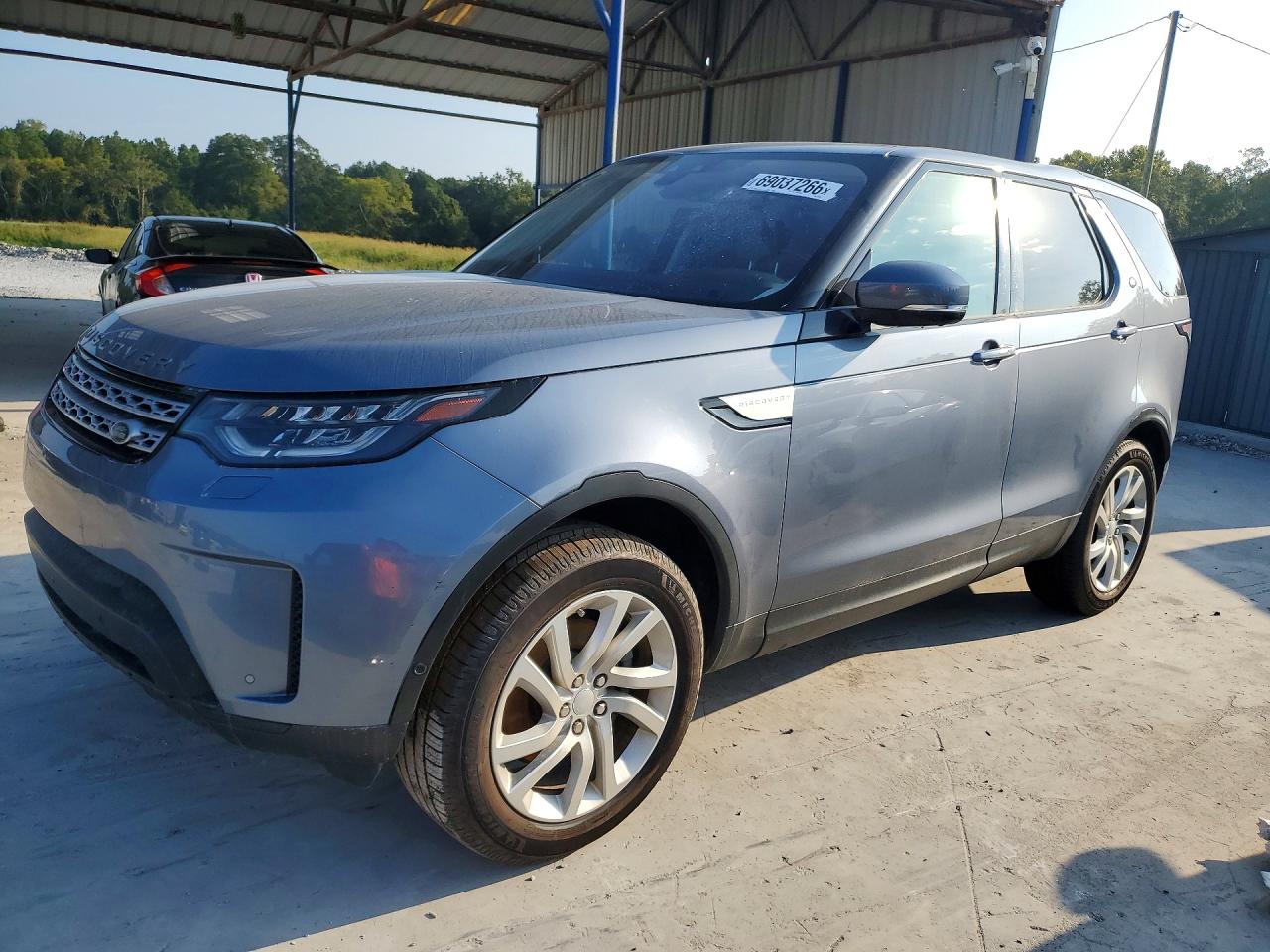 2018 LAND ROVER DISCOVERY HSE — Front 3/4