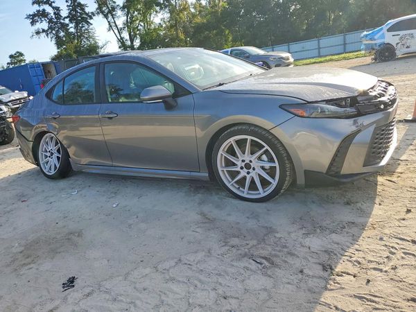 2026 TOYOTA CAMRY — Passenger 3/4