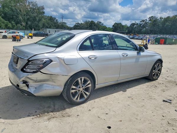 2015 MERCEDES-BENZ C 4-MATIC