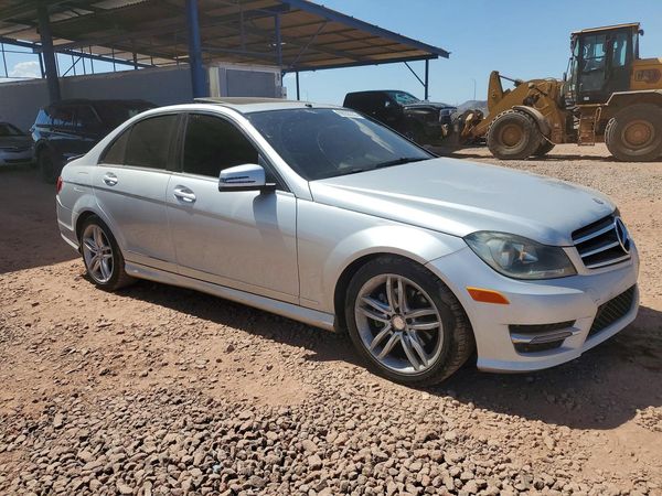 2014 MERCEDES-BENZ C C250