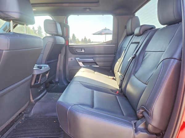 2023 TOYOTA TUNDRA Platinum