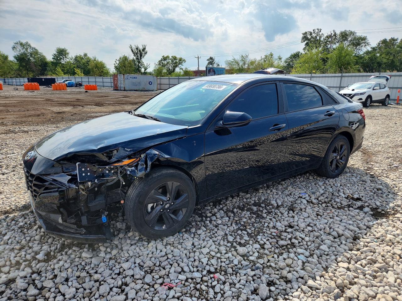 2023 HYUNDAI ELANTRA — Front 3/4