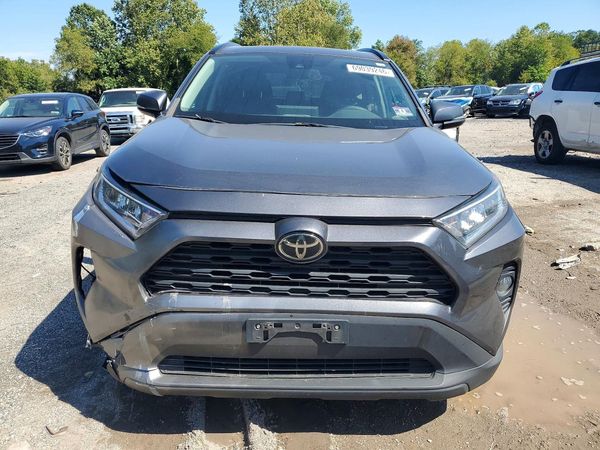 2019 TOYOTA RAV4 XLE / XLE Premium 4WD