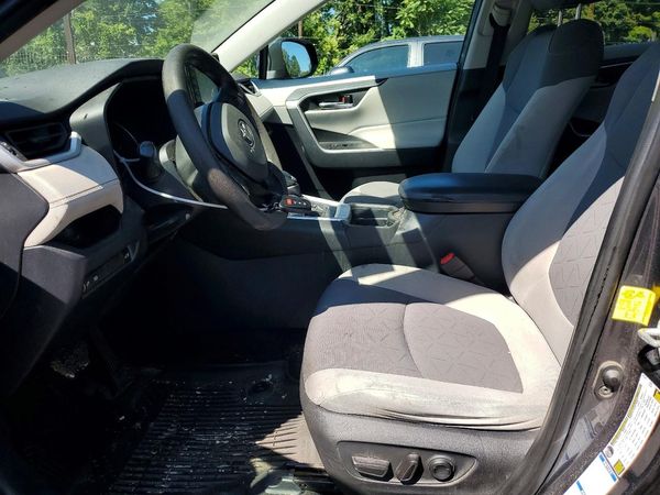 2019 TOYOTA RAV4 XLE / XLE Premium 4WD