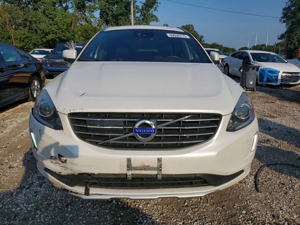 2015 VOLVO XC60 3.2 — DIRF