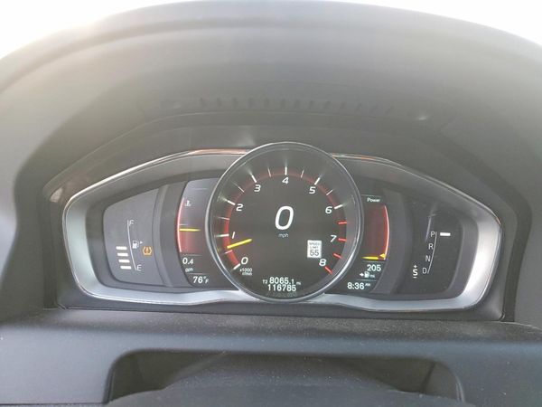2015 VOLVO XC60 3.2 — ODOM
