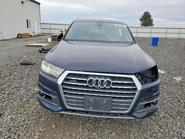 2017 AUDI Q7 quattro Prestige — DIRF