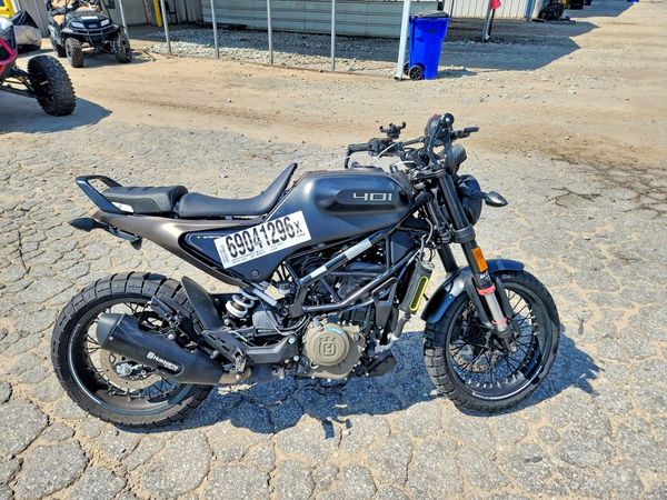 2023 HUSQVARNA SVARTPILEN/VITPILEN — RSDT