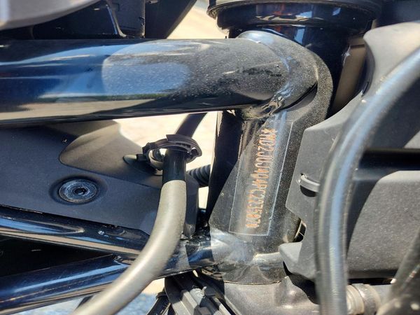 2023 HUSQVARNA SVARTPILEN/VITPILEN — VINP