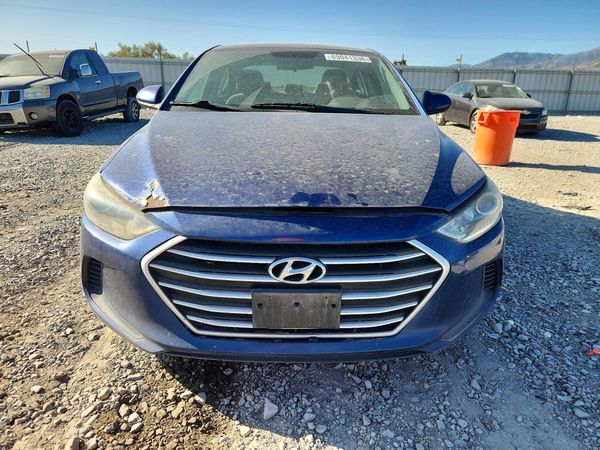 2017 HYUNDAI ELANTRA SE Base