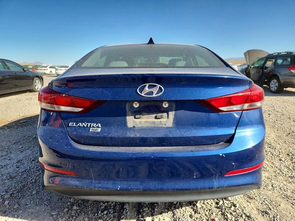 2017 HYUNDAI ELANTRA SE Base