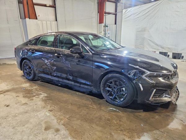 2026 KIA K5 LXS — Passenger 3/4