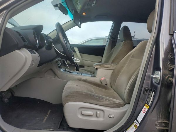 2012 TOYOTA HIGHLANDER Base/Hybrid — DENT