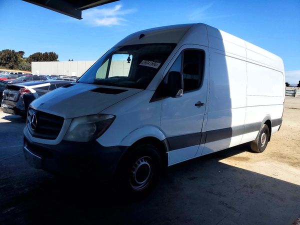 2014 MERCEDES-BENZ SPRINTER