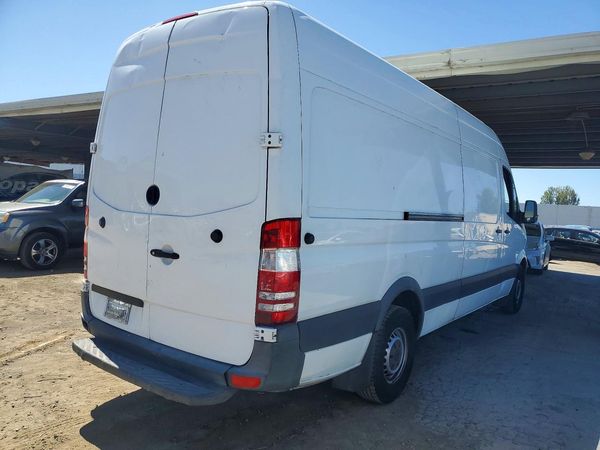 2014 MERCEDES-BENZ SPRINTER High
