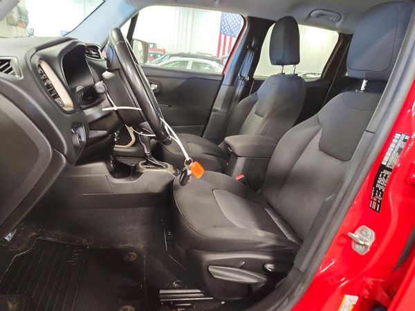 2016 JEEP RENEGADE — DENT