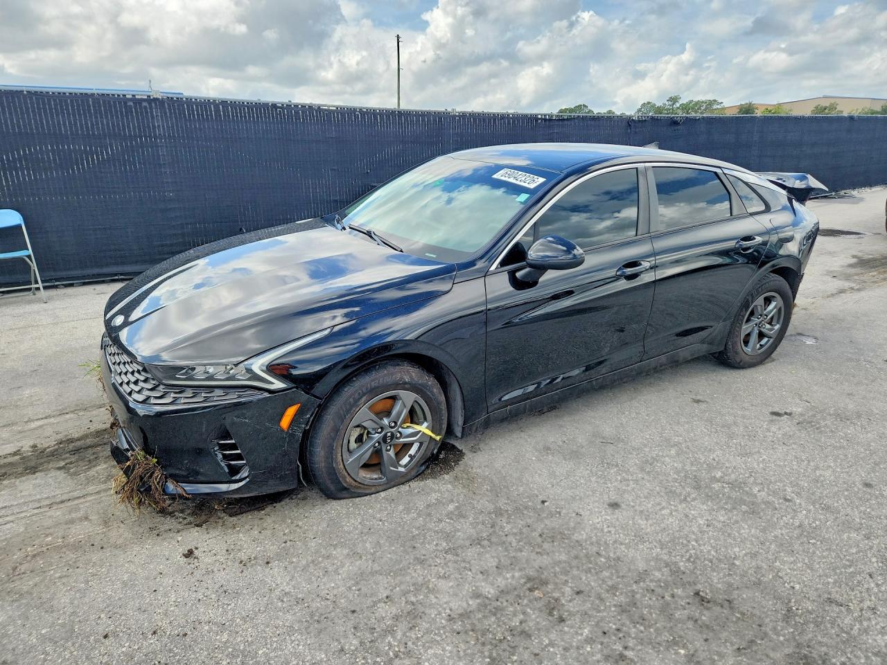 2021 KIA K5 — Front 3/4