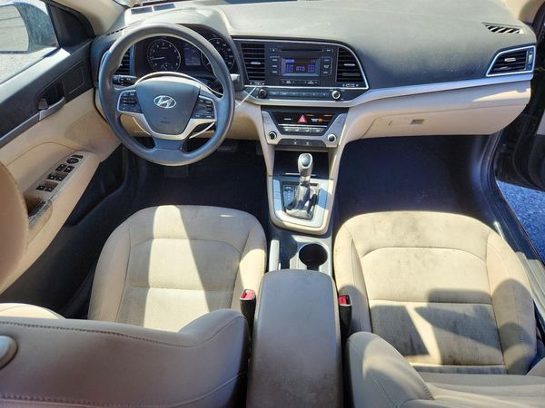 2017 HYUNDAI ELANTRA SE Base