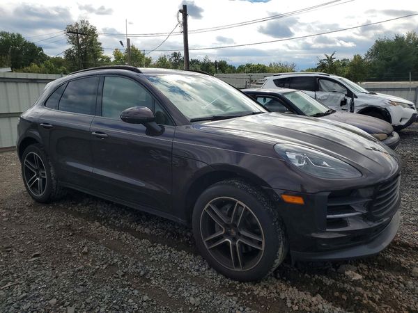2021 PORSCHE MACAN S — Passenger 3/4