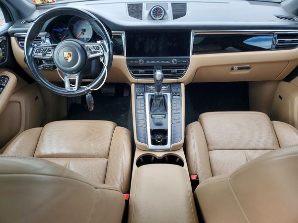 2021 PORSCHE MACAN S — CKPT