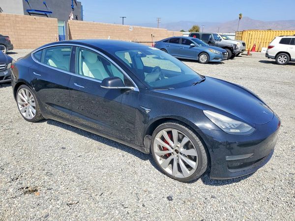 2019 TESLA MODEL 3