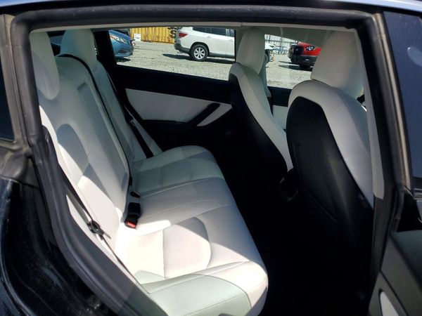2019 TESLA MODEL 3