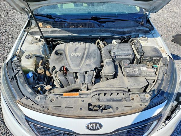 2015 KIA OPTIMA — Engine bay