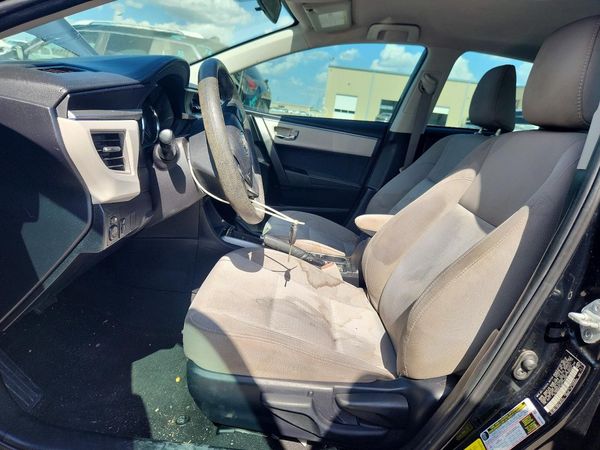 2016 TOYOTA COROLLA L/LE — DENT