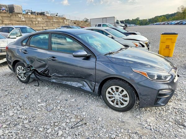2021 KIA FORTE — Passenger 3/4