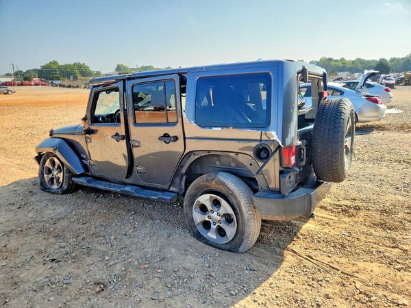 2017 JEEP WRANGLER Unlimited Sahara — DSRA