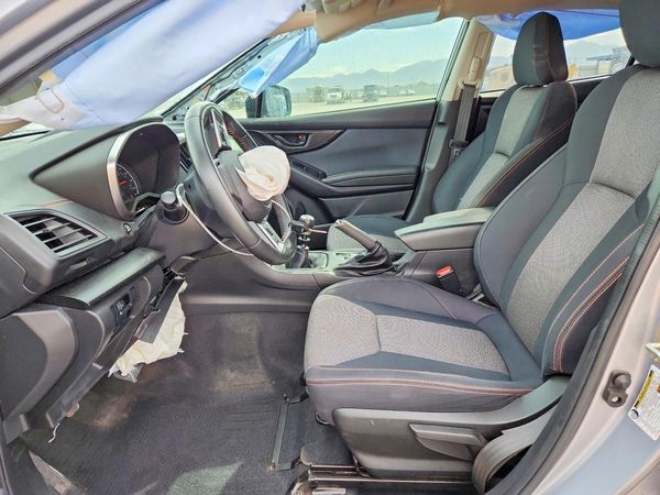 2021 SUBARU CROSSTREK Premium — DENT