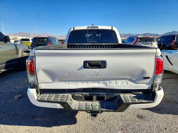 2022 TOYOTA TACOMA SR5 — DIRR
