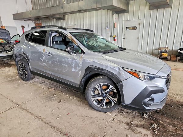 2024 SUBARU CROSSTREK Premium — Passenger 3/4
