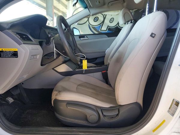 2017 HYUNDAI SONATA SE, Eco