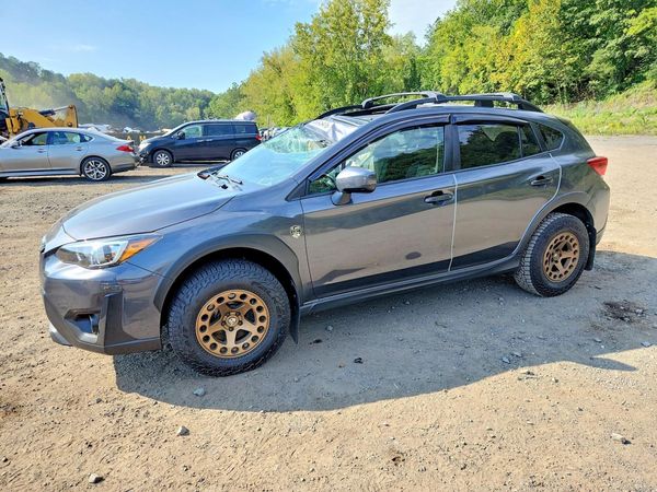 2021 SUBARU CROSSTREK — Front 3/4