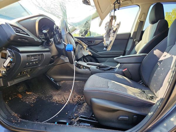 2021 SUBARU CROSSTREK — DENT