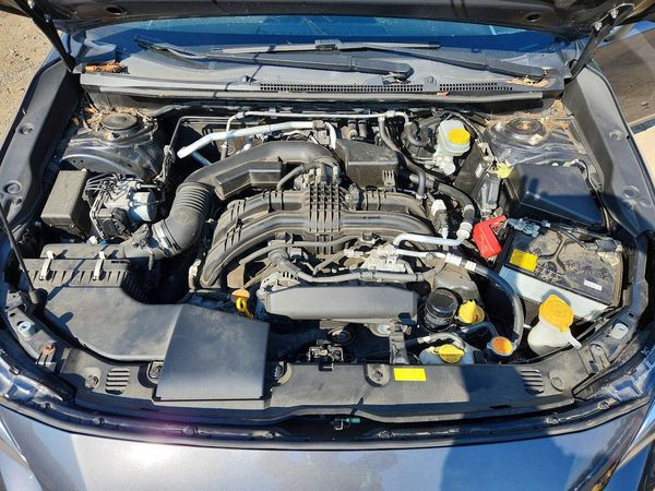 2021 SUBARU CROSSTREK — Engine bay
