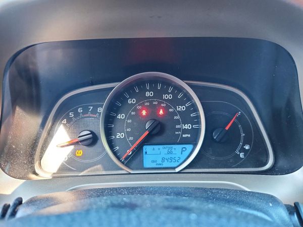 2015 TOYOTA RAV4 — ODOM