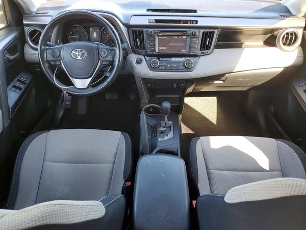 2018 TOYOTA RAV4 Adventure/XLE