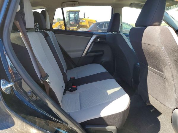 2018 TOYOTA RAV4 Adventure/XLE