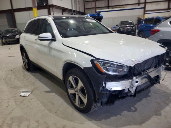 2022 MERCEDES-BENZ GLC GLC300 4MATIC — Passenger 3/4