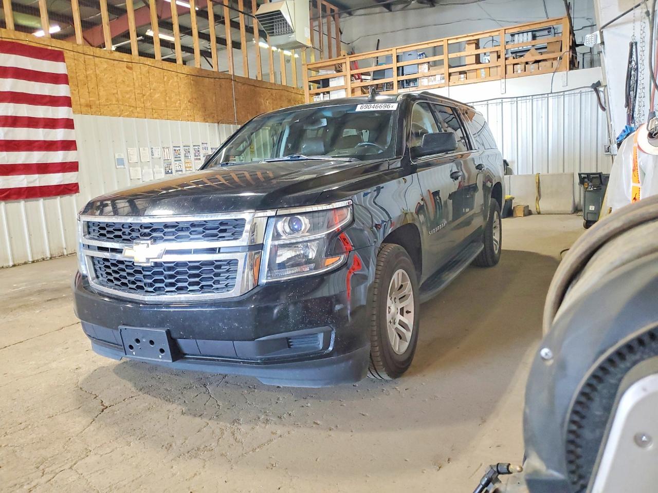 2017 CHEVROLET SUBURBAN LT