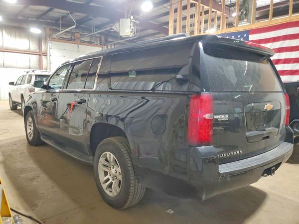 2017 CHEVROLET SUBURBAN LT