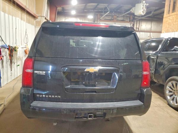 2017 CHEVROLET SUBURBAN LT