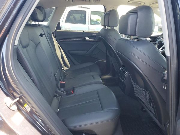 2018 AUDI Q5 quattro Premium Plus