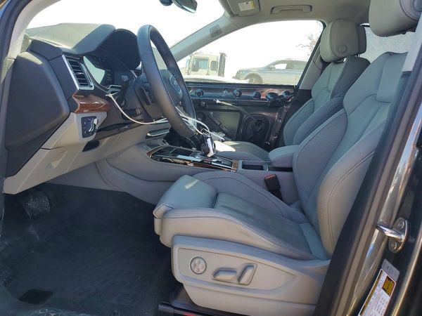 2023 AUDI Q5 S Line quattro Prestige — DENT