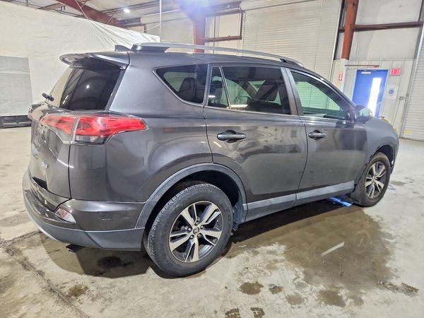 2018 TOYOTA RAV4 Adventure/XLE