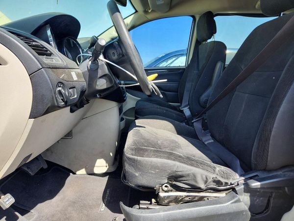 2019 DODGE GRAND CARAVAN SE