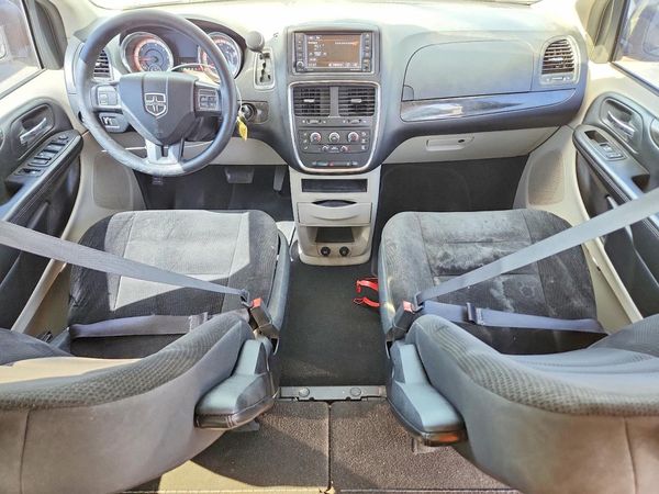 2019 DODGE GRAND CARAVAN SE