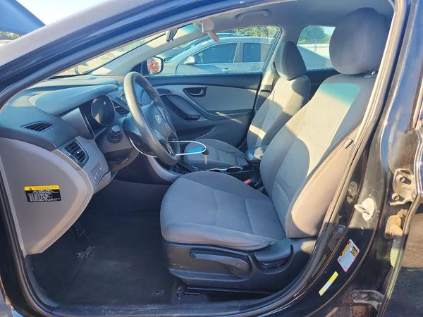 2014 HYUNDAI ELANTRA — DENT